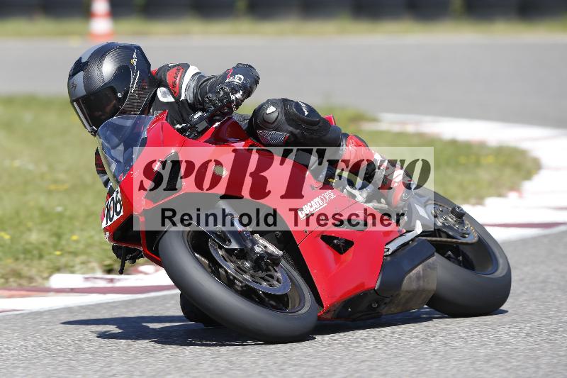 /48 25.08.2025 Cornu Master School ADR/rot-rouge/106